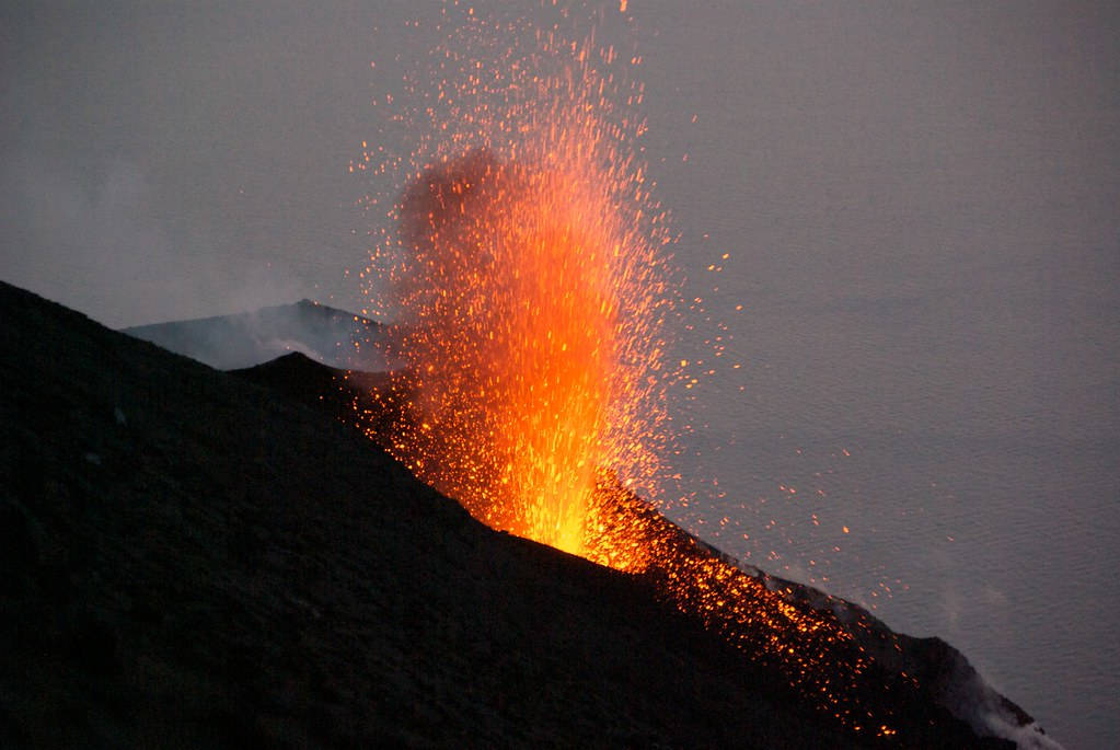 Erupție Stromboli